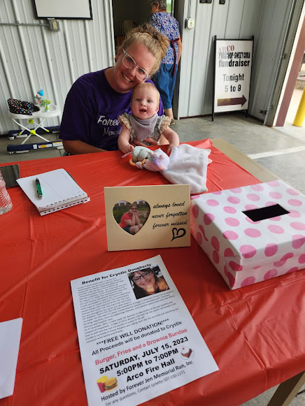 Supporters at a Forever Jen Memorial fundraiser